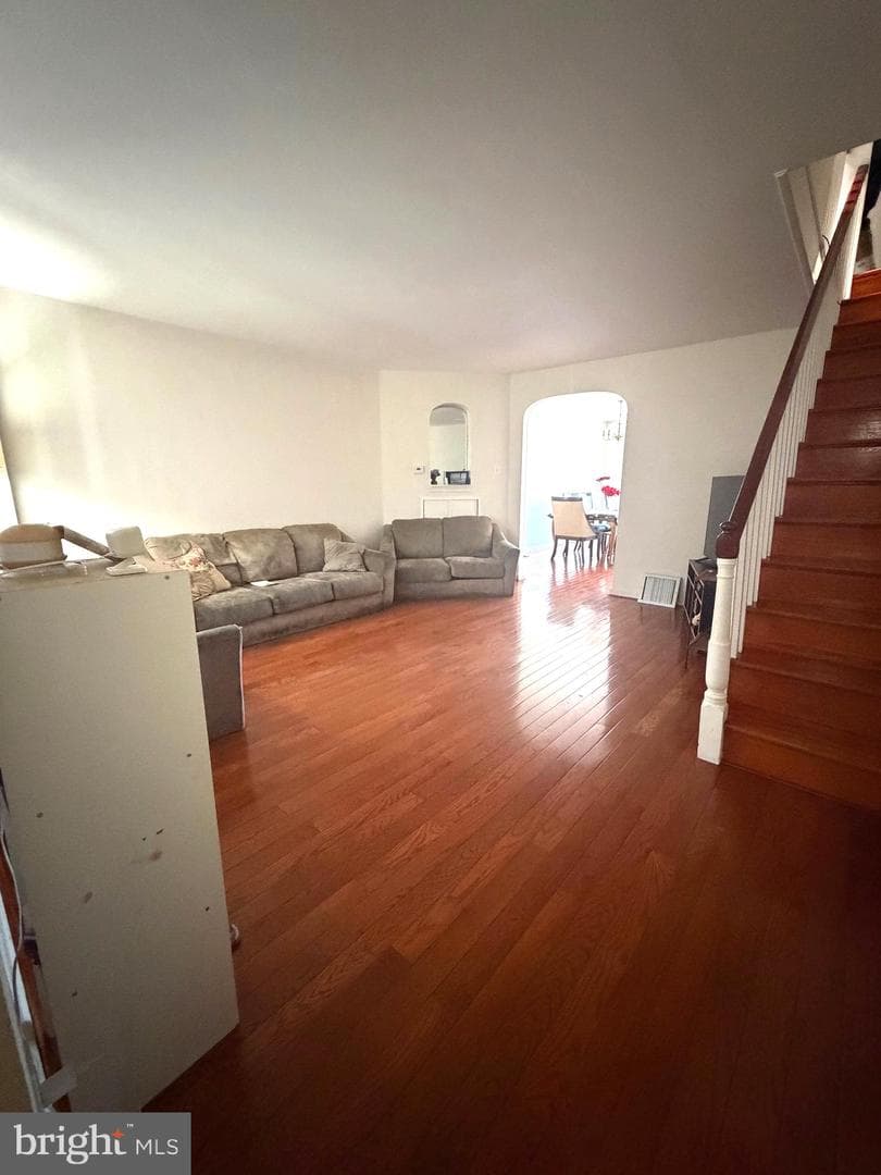 6318 Leonard Street photo 12