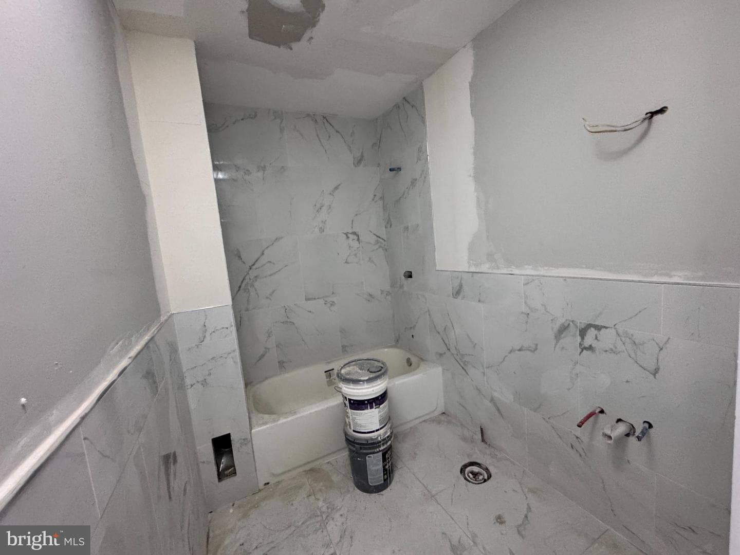 107 N Ruby Street photo 12