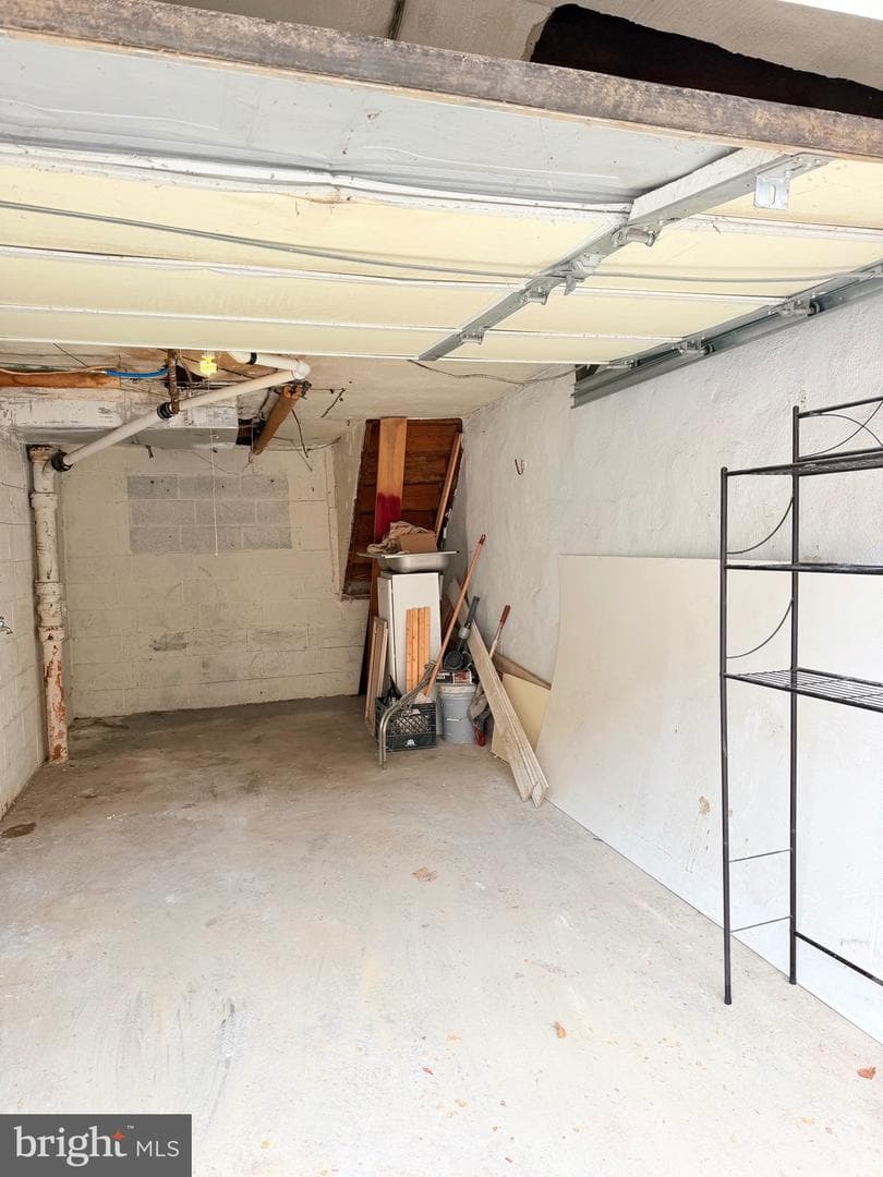 239 Higbee Street photo 15