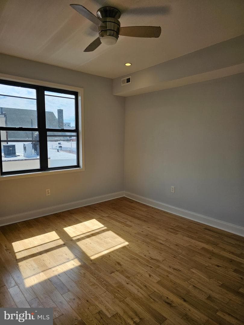 2100 Cross Street photo 30