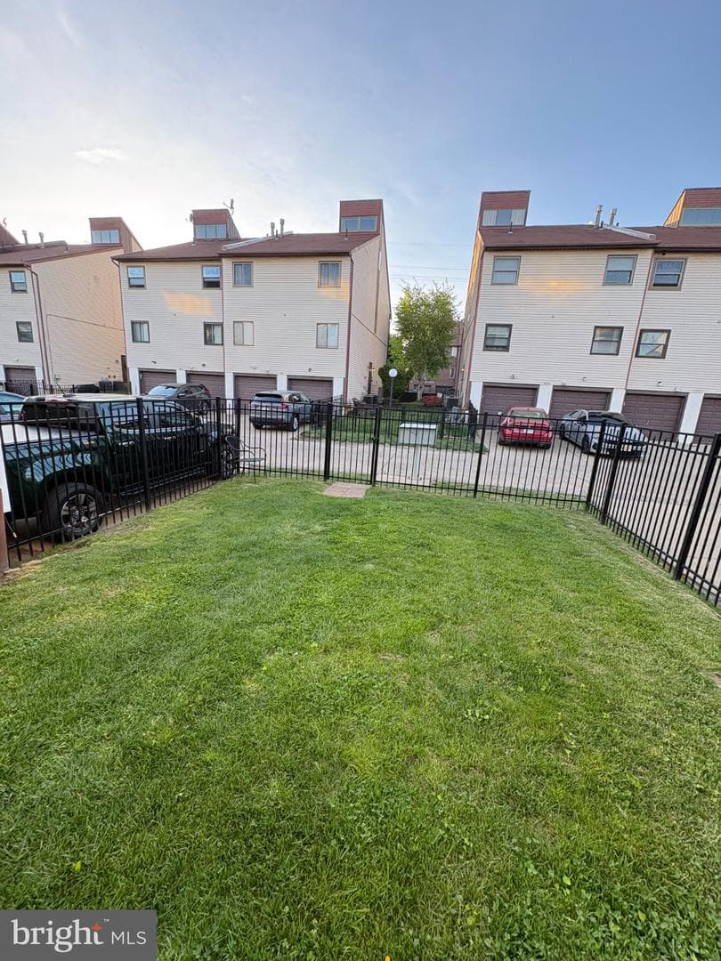 9538 State Road #b photo 3