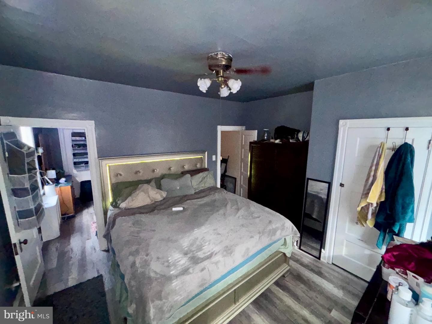 3916 Pulaski Avenue photo 17