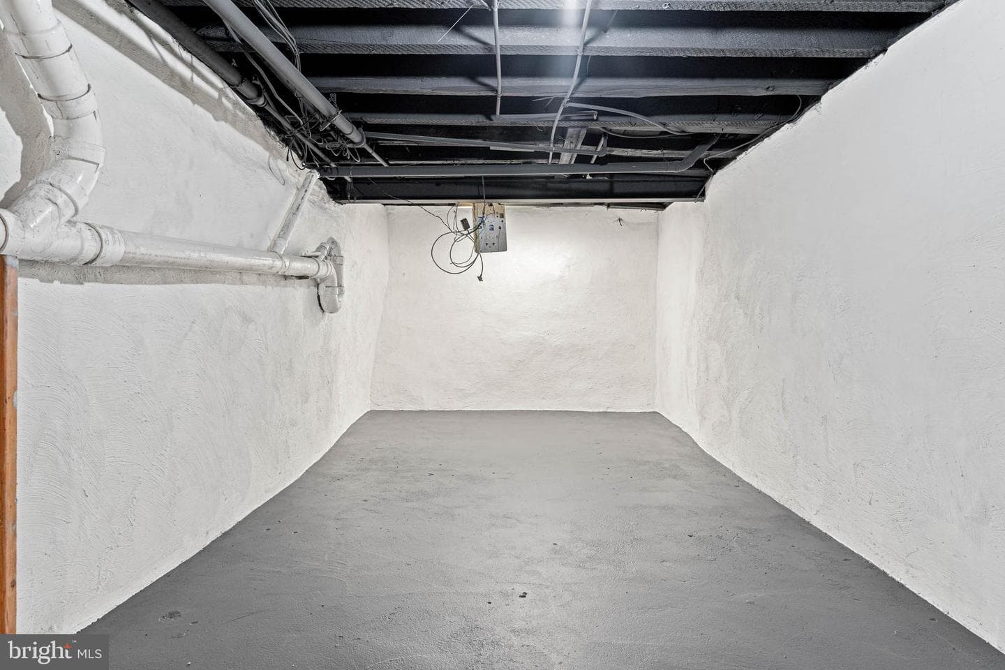 1031 Emily Street photo 21