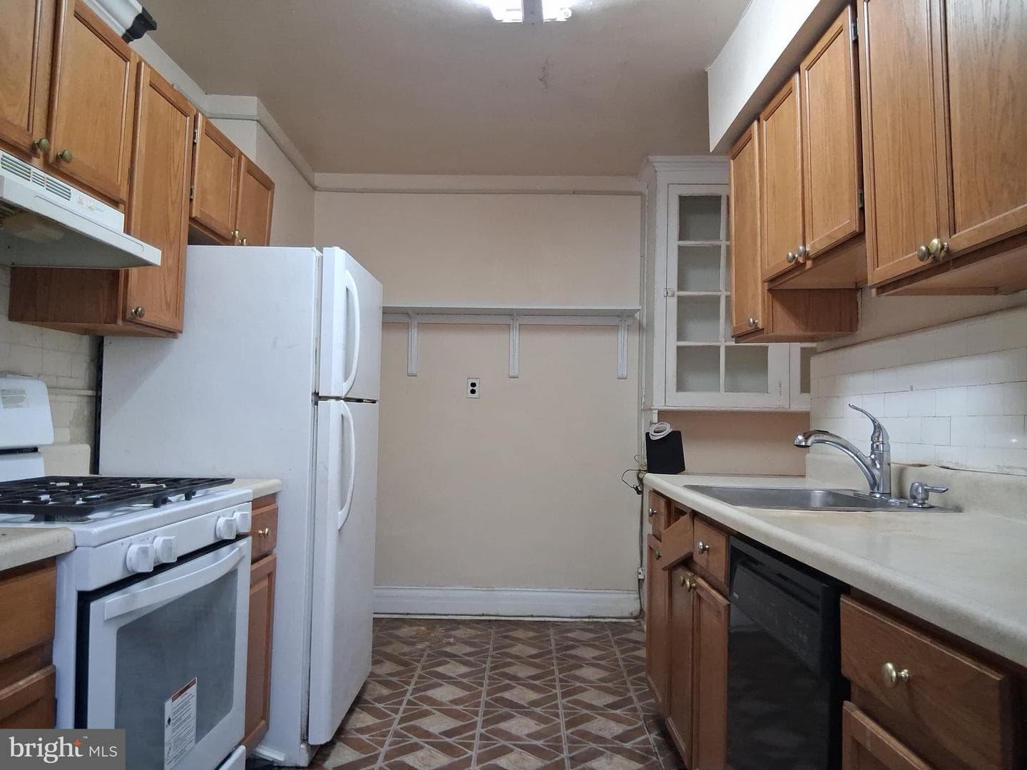 4631 Pine Street #e510 photo 8