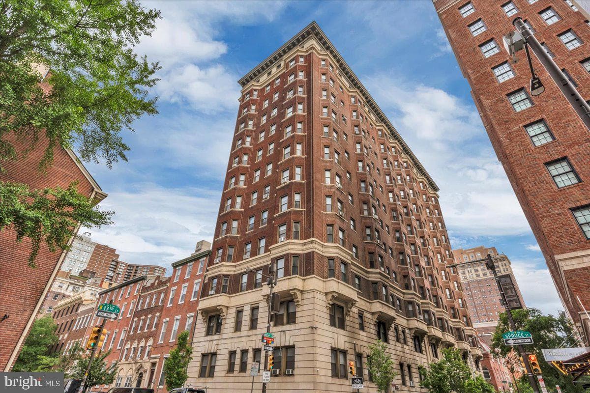 250 S 13th Street #1d, Philadelphia