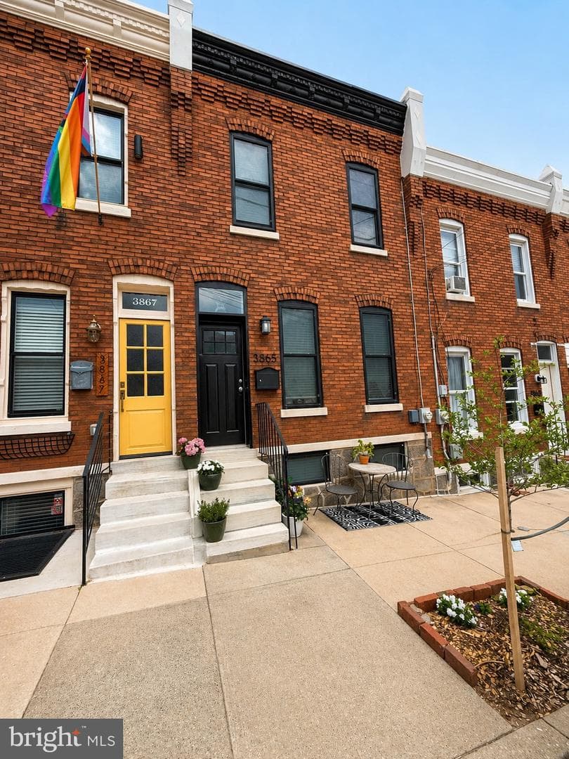 3865 Manayunk Avenue photo 1