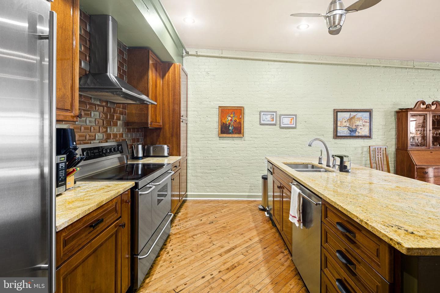 313 N 3rd Street #5a photo 4