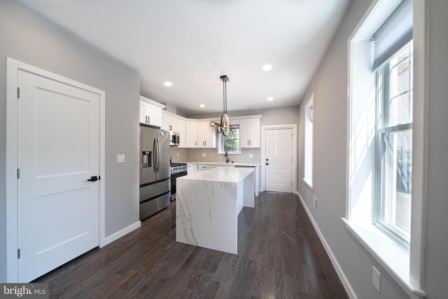 4109 Baring Street photo 11