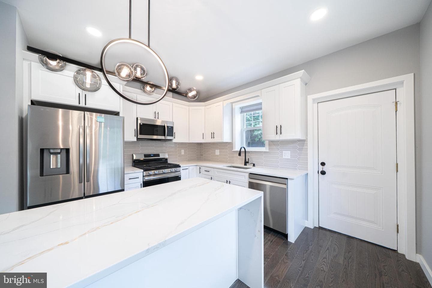 4109 Baring Street photo 13