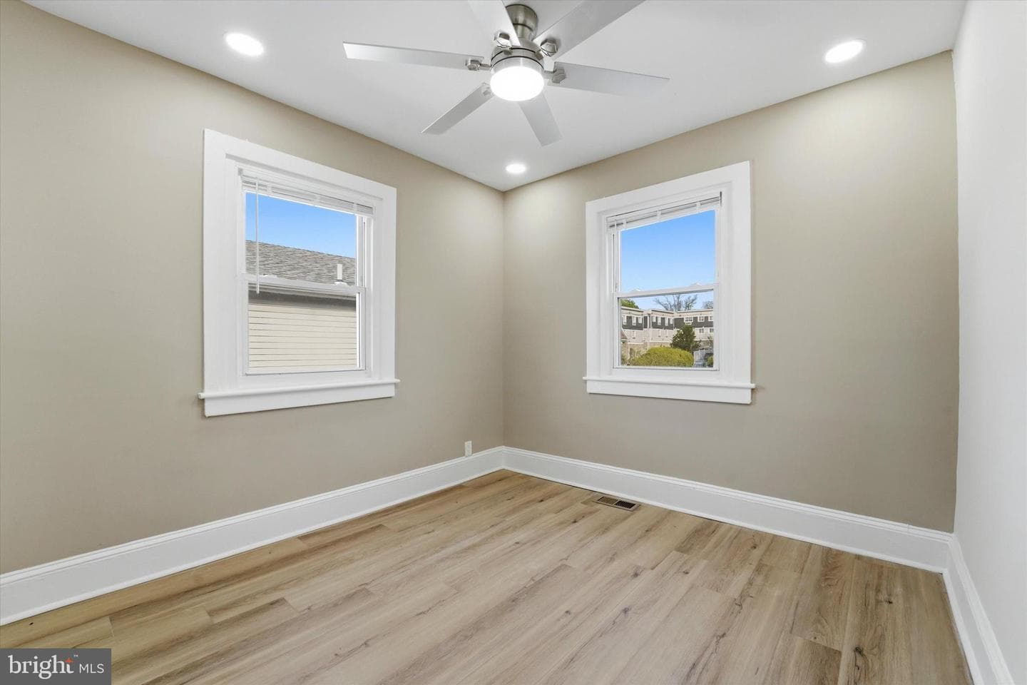 8030 Ferndale Street photo 18