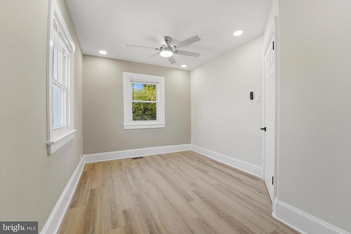 8030 Ferndale Street photo 20