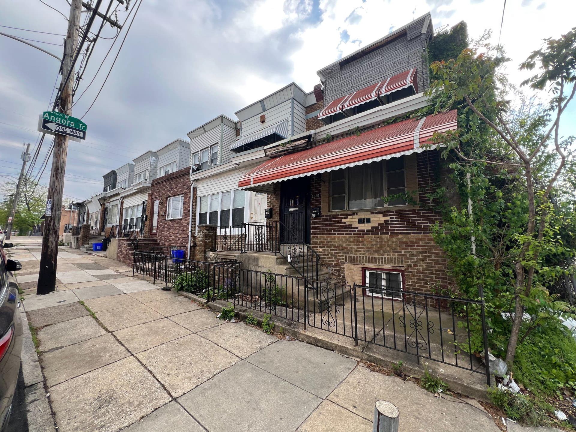 1020 57th Street photo 1