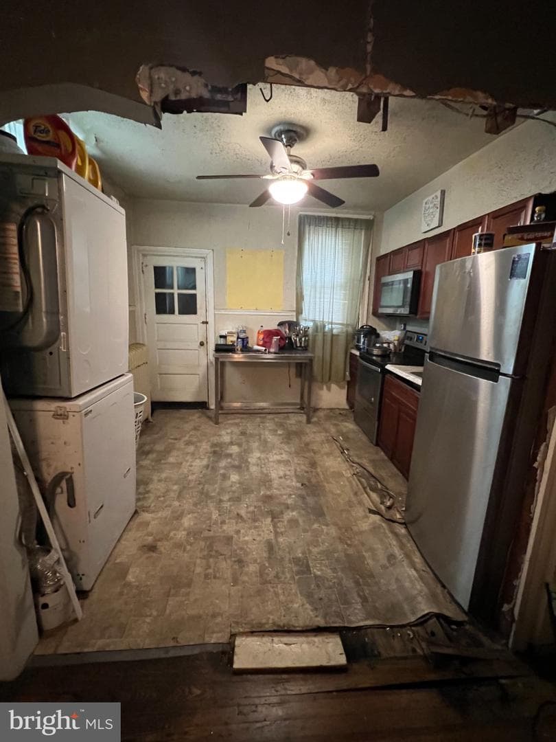 1020 57th Street photo 11