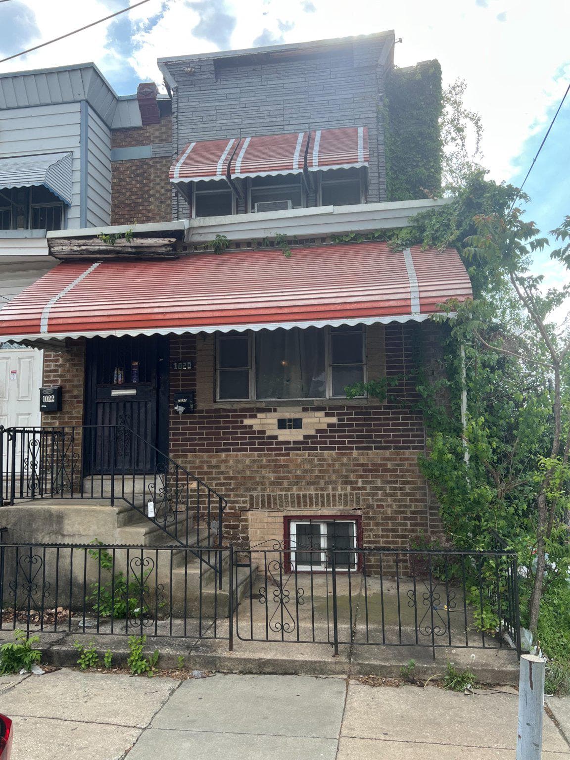 1020 57th Street photo 2