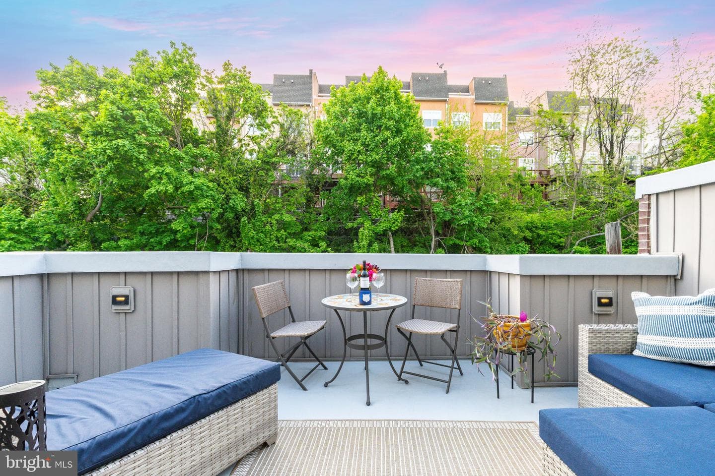 239 Lyceum Avenue photo 32