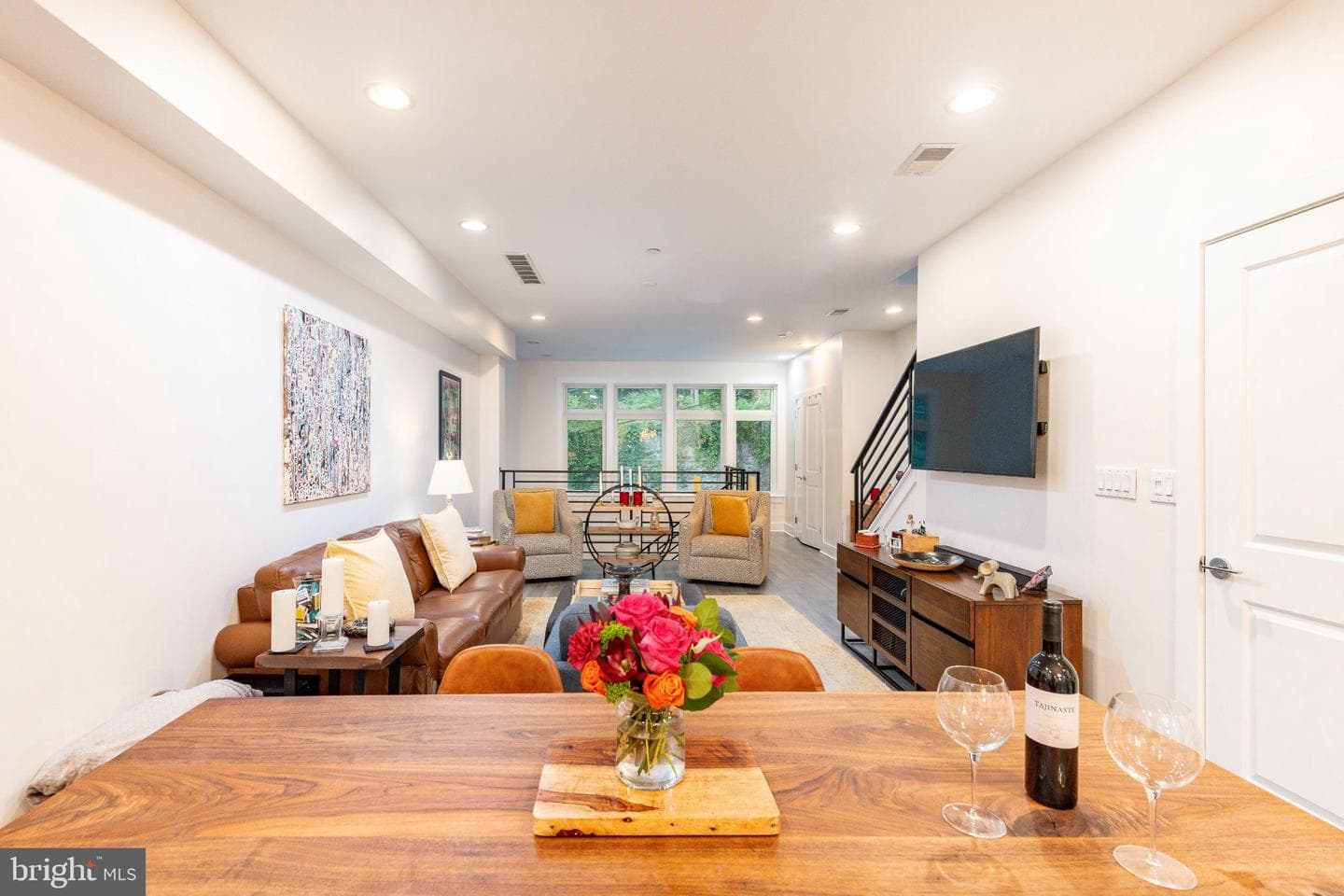 239 Lyceum Avenue photo 8