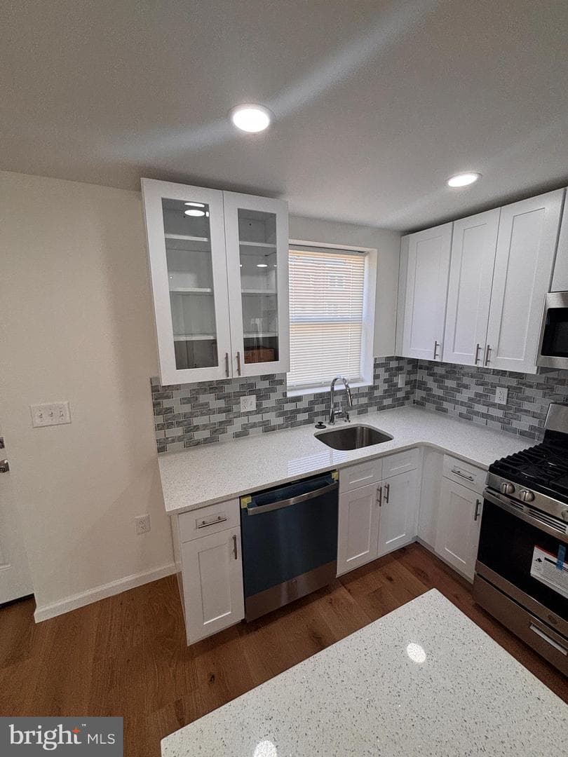 7825 Rugby Street photo 14