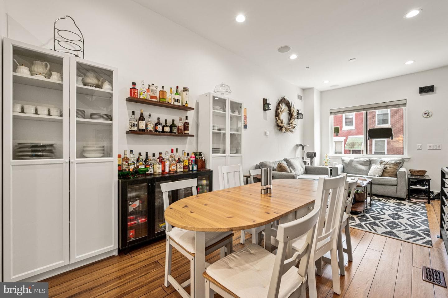 2061 Mcclellan Street photo 6