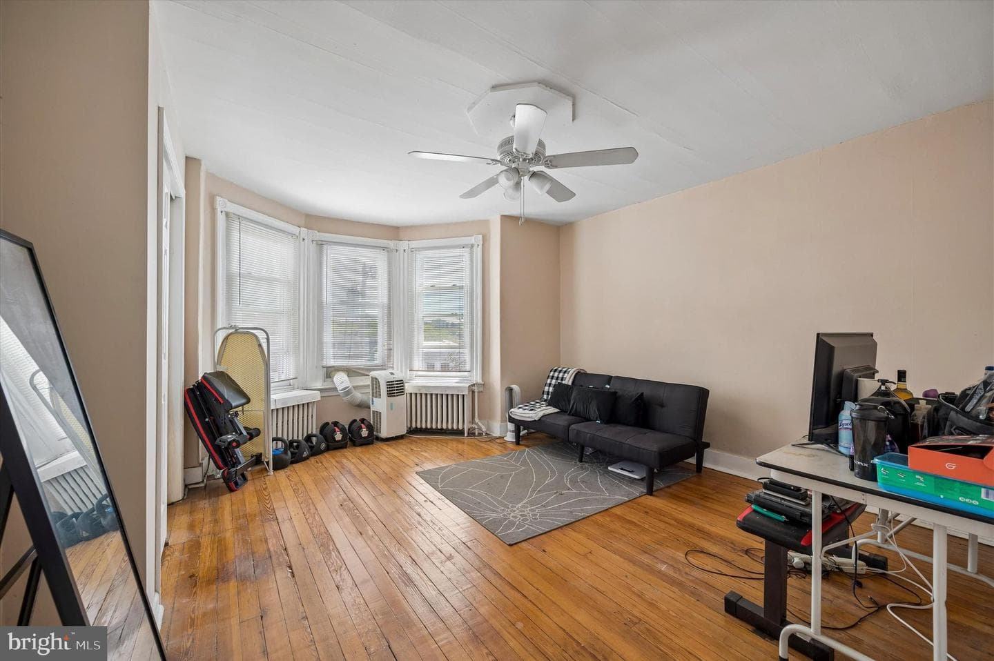 170 Shurs Lane photo 11