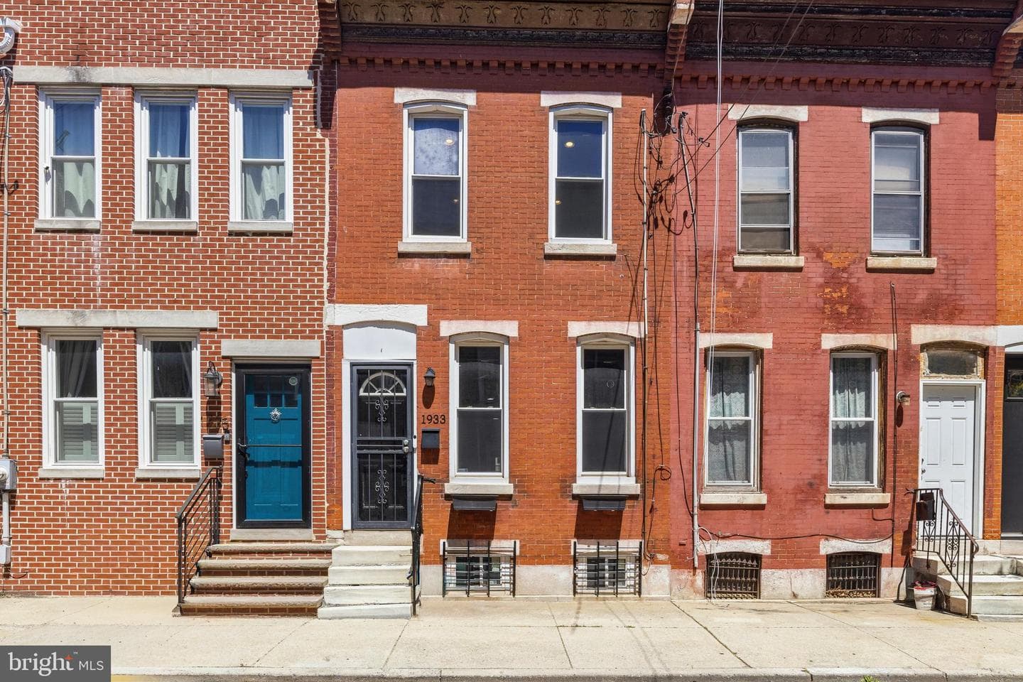 1933 Cambridge Street, Philadelphia