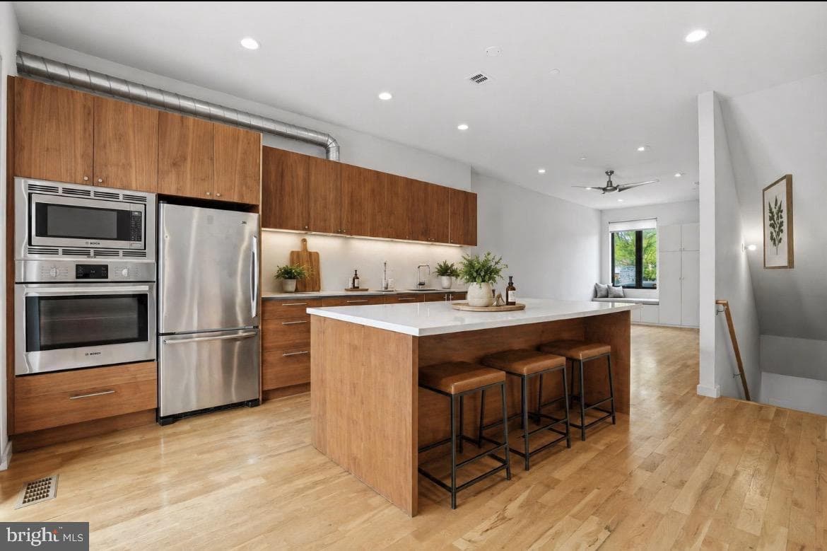 1734 Folsom Street, Philadelphia