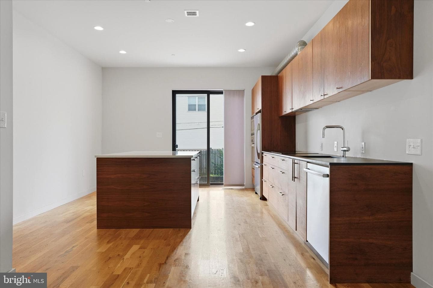 1734 Folsom Street photo 12