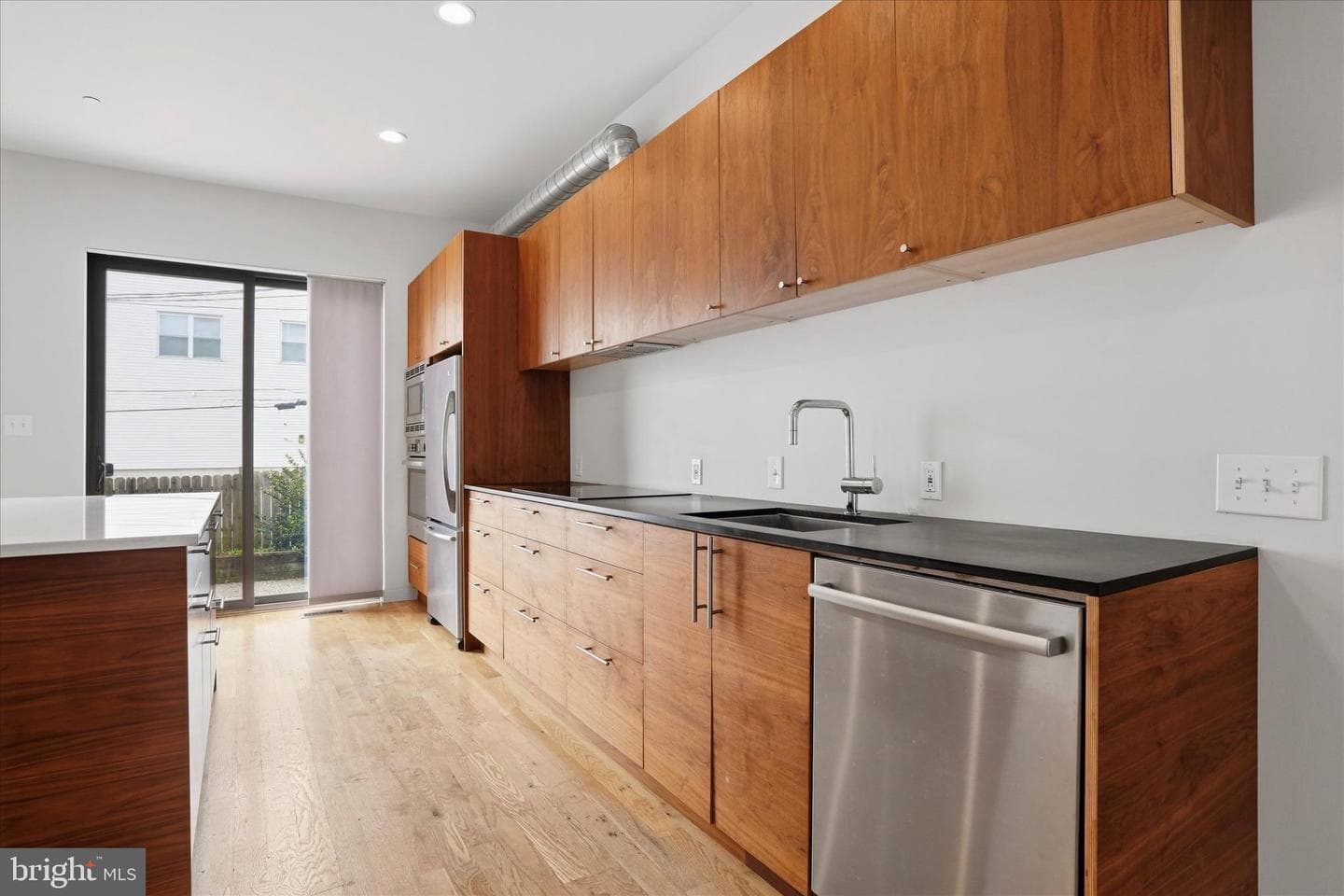 1734 Folsom Street photo 13