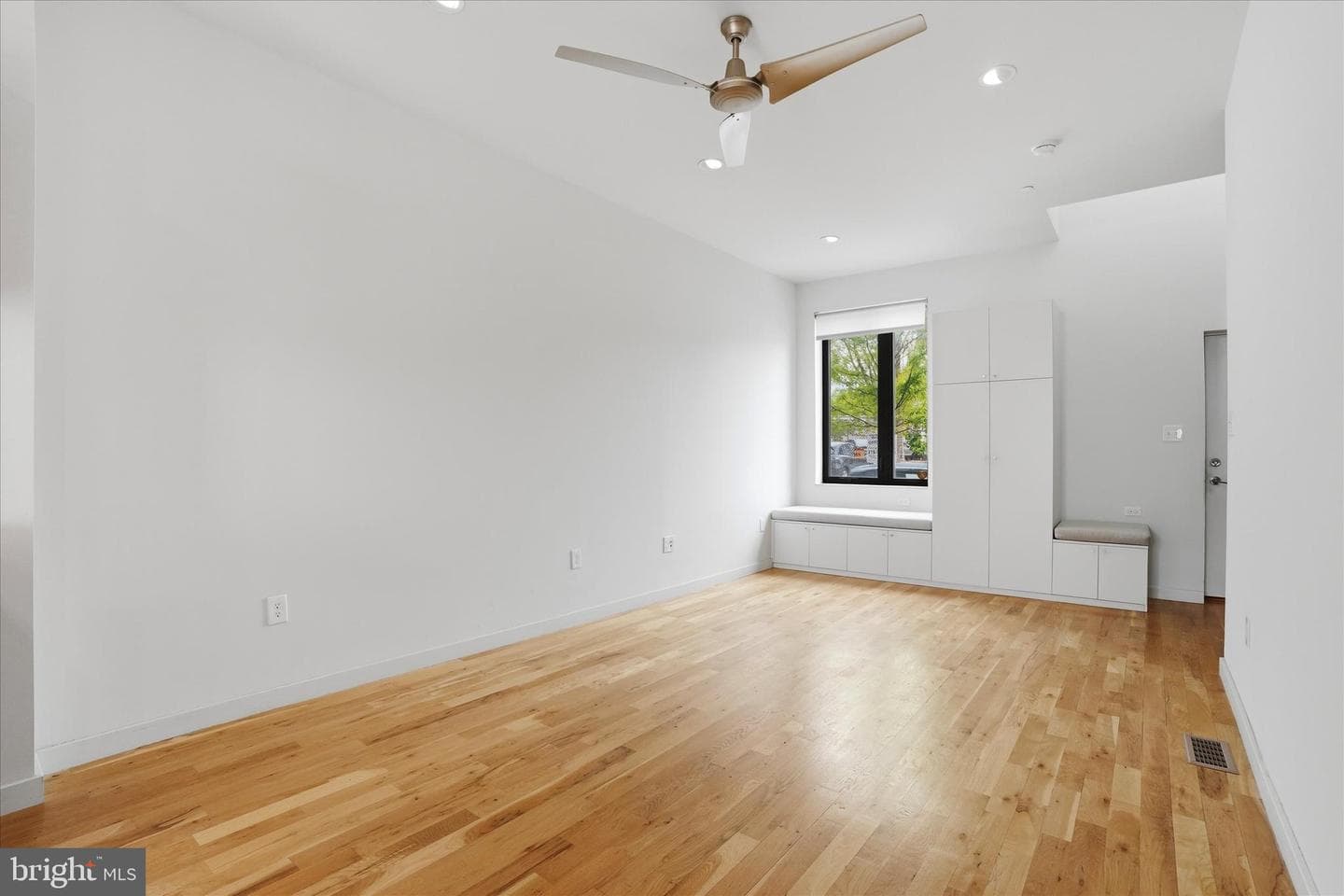 1734 Folsom Street photo 25