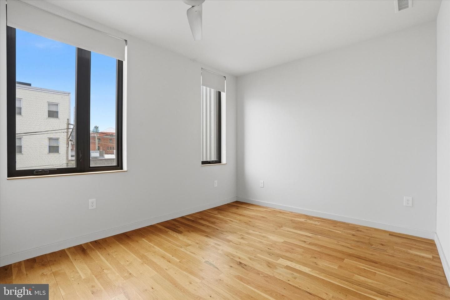 1734 Folsom Street photo 29