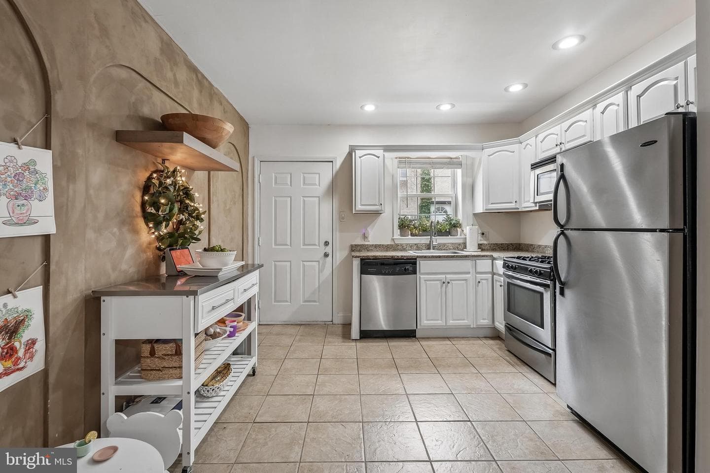 2204 Kimball Street photo 9