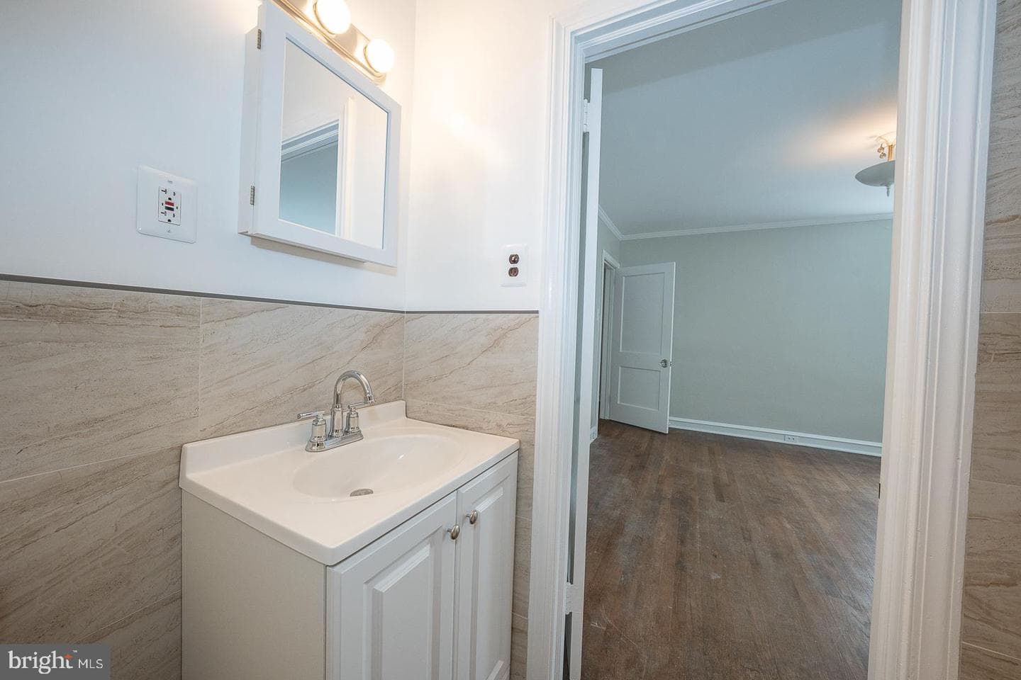 1200 W 65th Avenue photo 24