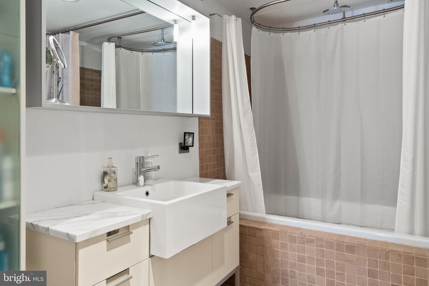 105 S 12th Street #202/203 photo 22