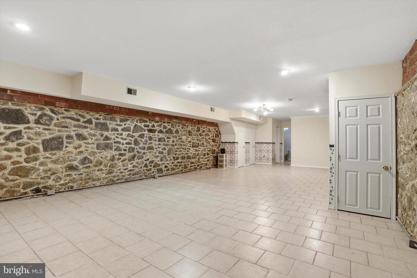 1514 E Moyamensing Avenue photo 30