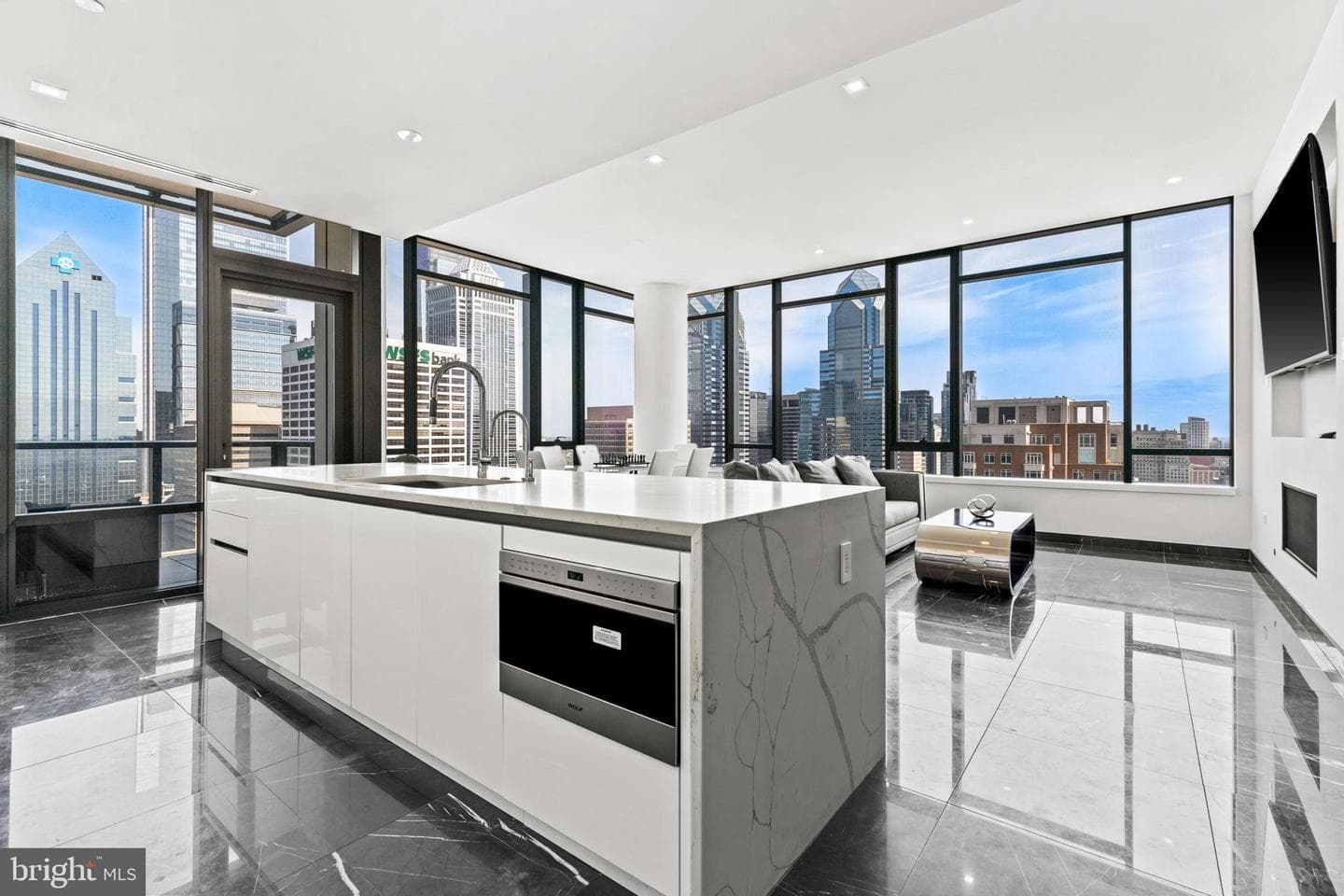 1911 Walnut St. Street #3304, Philadelphia