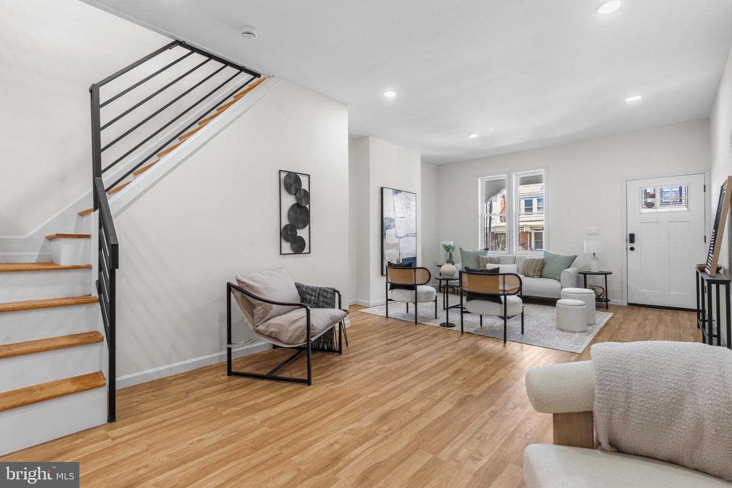 5320 Walton Avenue photo 3