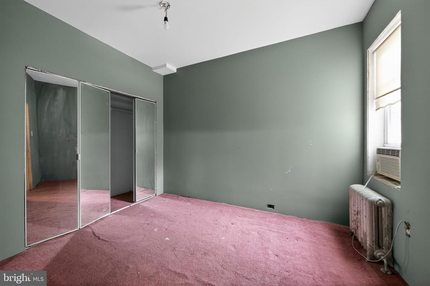 1325 E Montgomery Avenue photo 22