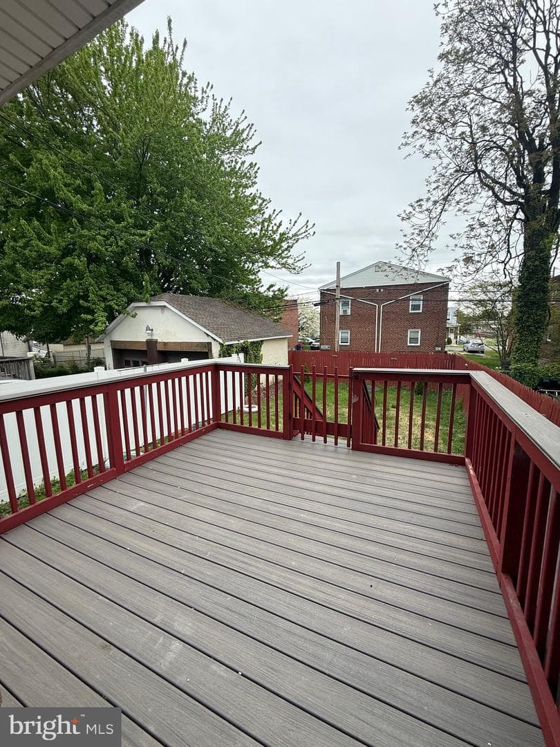 825 Rhawn Street photo 7