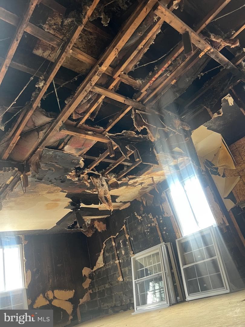 8945 E Roosevelt Boulevard photo 10