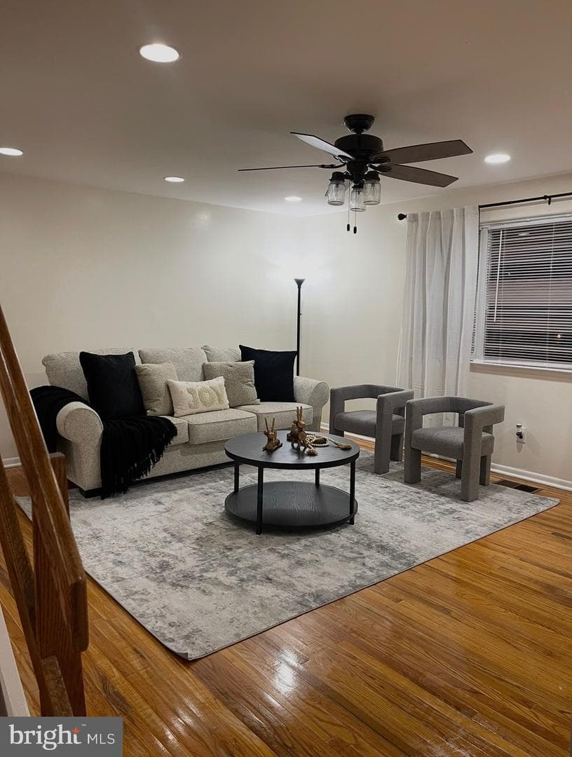 3612 Sussex Lane photo 9