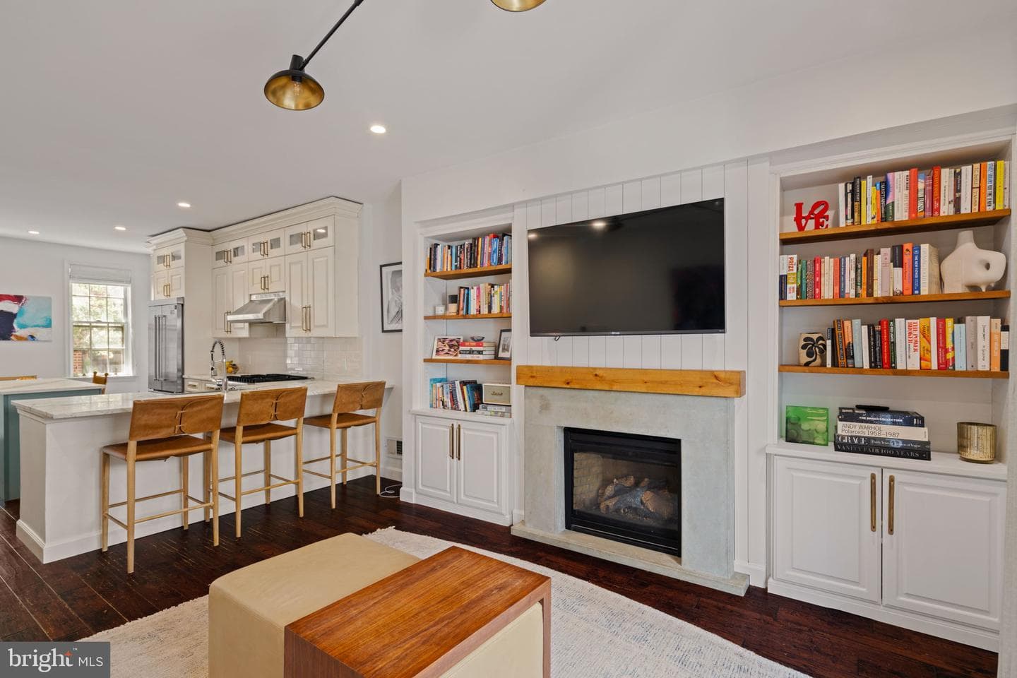311 Pemberton Street photo 6