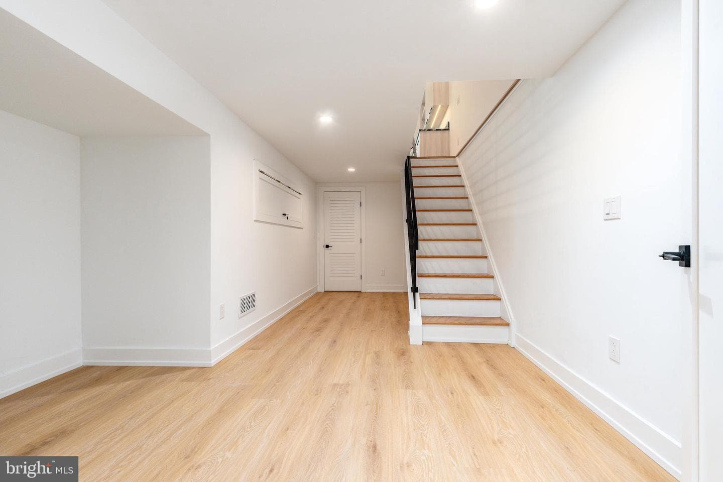 1144 S 18th Street photo 24