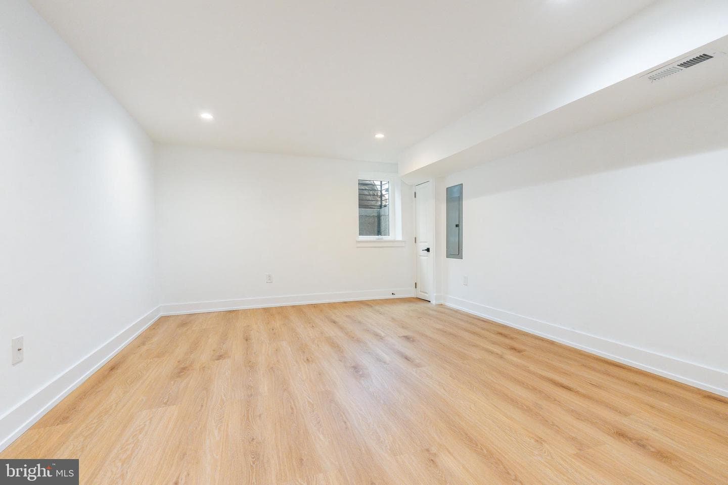 1144 S 18th Street photo 25