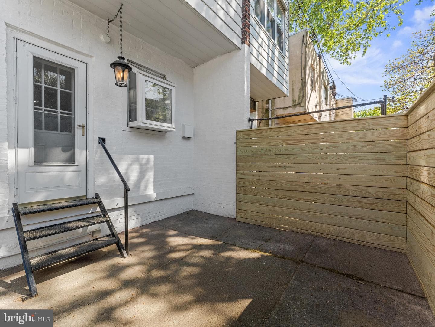 2444 S Lambert Street photo 29