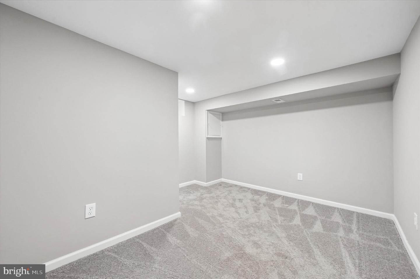 1907a 72nd Avenue photo 14