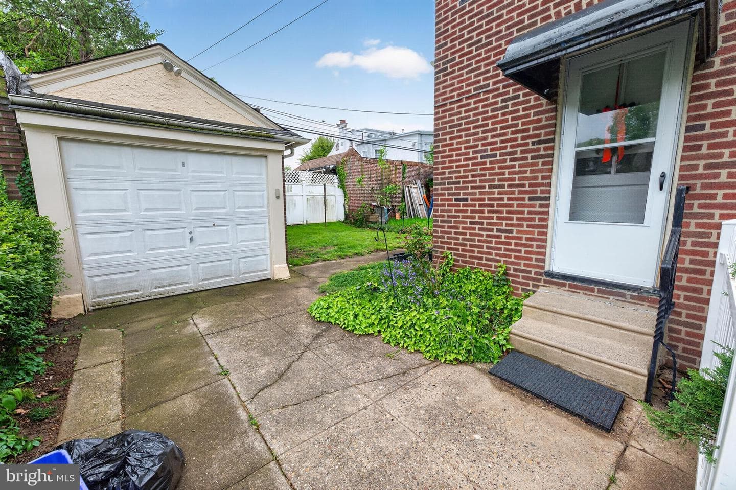 1110 Wakeling Street photo 25