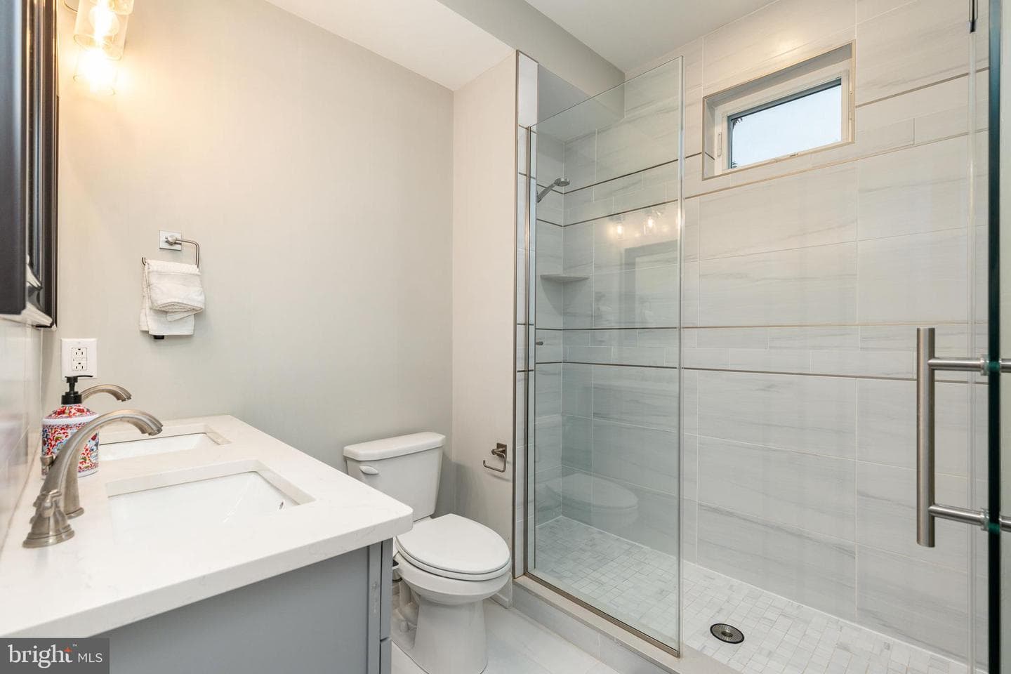 2224 N Hope Street photo 33