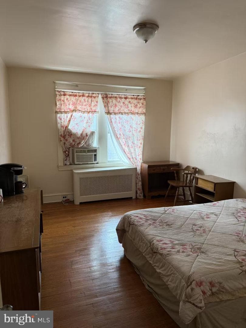 3316 Wellington Street photo 5