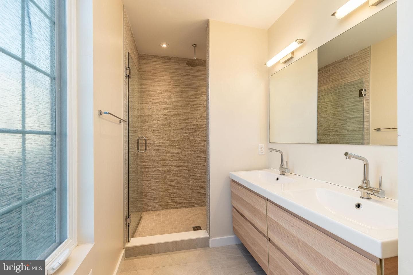 1130 Shackamaxon Street #1 photo 39