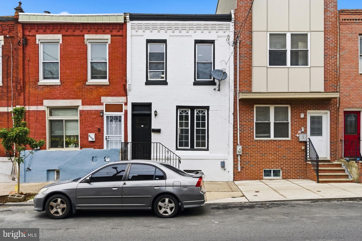 2115 Reed Street, Philadelphia