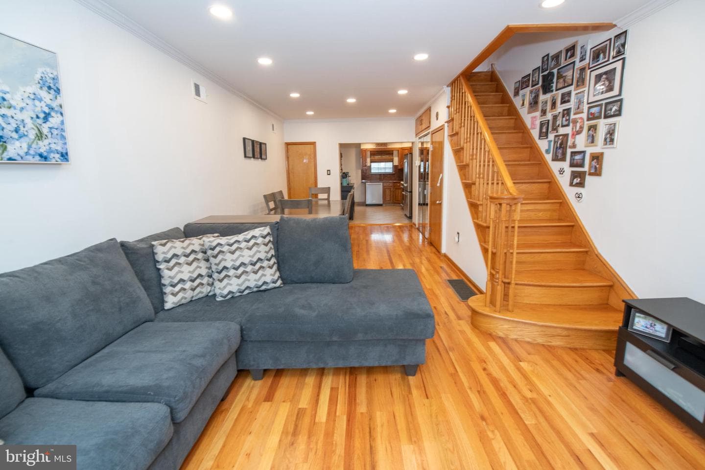 2650 S Hicks Street photo 17